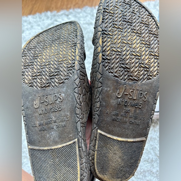 Hawaiian Sandals - Picture 3 of 3